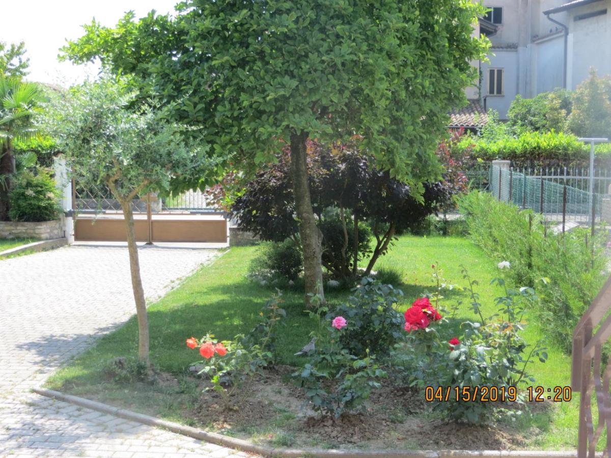 5 Palme Bed & Breakfast Terzo d' Aquileia Bagian luar foto